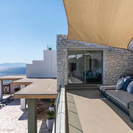 Lilium I - Overlooking Psarou Bay, Mykonos * Psarrou