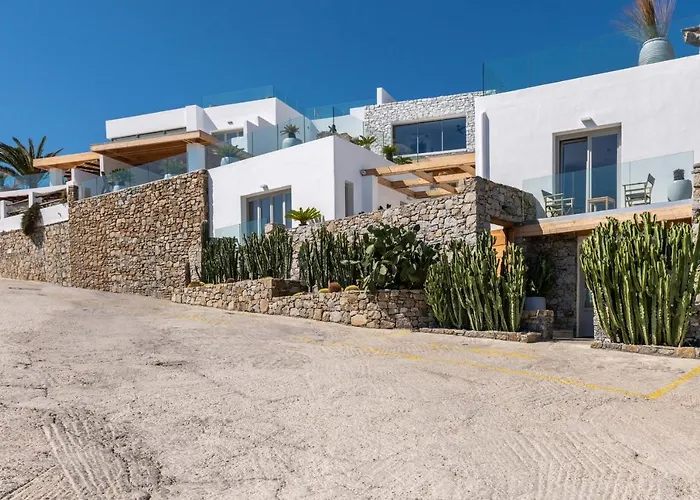 Lilium I - Overlooking Psarou Bay, Mykonos Willa Psarrou